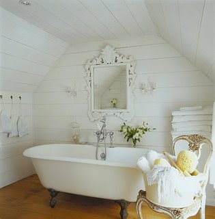 Cottage living Inspirations, bathroom with shiplap walls and standing tub