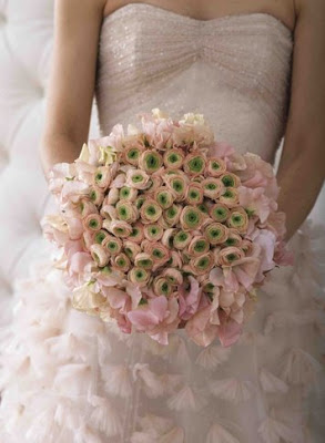 green and light pink wedding