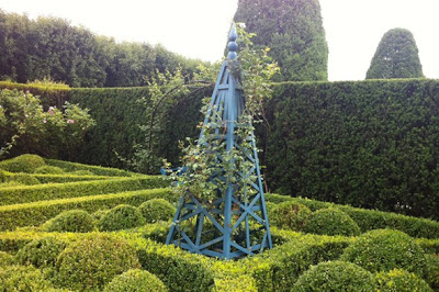 French formal garden style boxwood and hedges