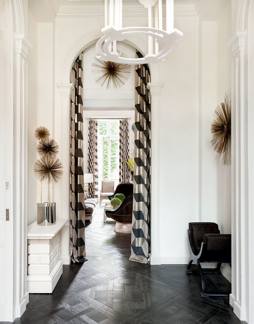 Lauren Santo Domingo paris home designed by Francois Catroux entryway via belle vivir blog