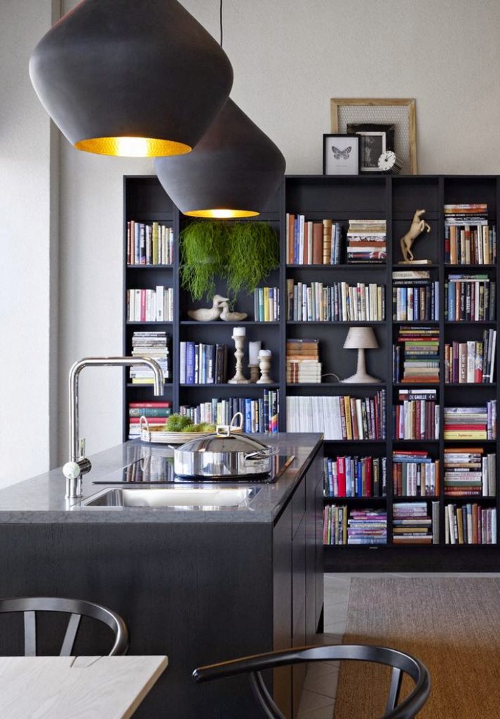 kitchens with bookshelves, how to use bookshelves in the kitchen design