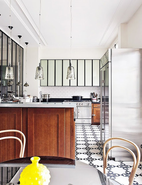 black and white floor in kitchen design