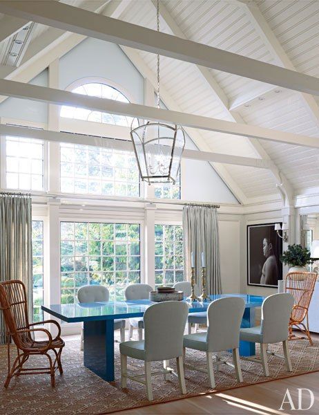 Christopher Burch's Hamptons Beach House dining room via belle vivir