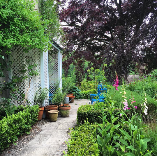 Charlie McCormick's garden via belle vivir