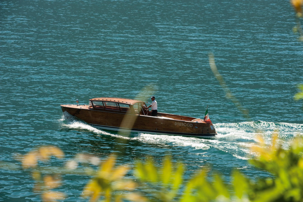 hotels with private boats lake como hotel tremezzo via belle vivir