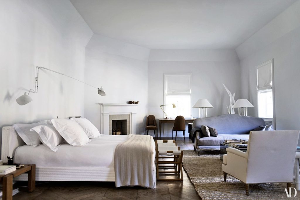 Reed and Delphine Krakoff's Connecticut Home, bedroom