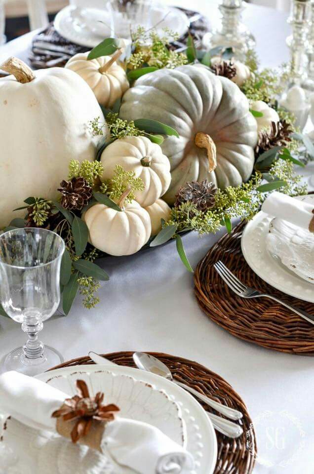 Thanksgiving decorating ideas via belle vivir