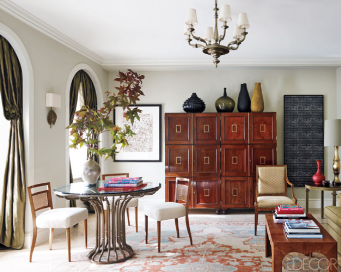 Lynn Nesbit's home, transitional style in Interior Design, living room via belle vivir interior design blog