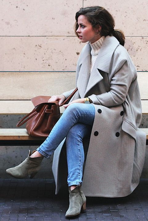 ankle boots, How-To-Wear-Ankle-Boots-booties with sweater and jeans