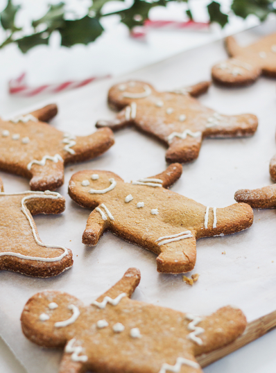 healthy holiday cookies, gingerbread men