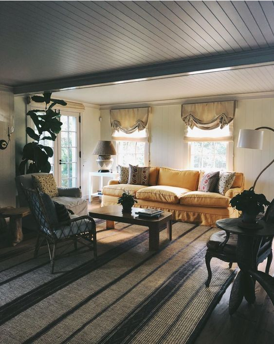 Lauren Santo Domingo's Southampton home, living room