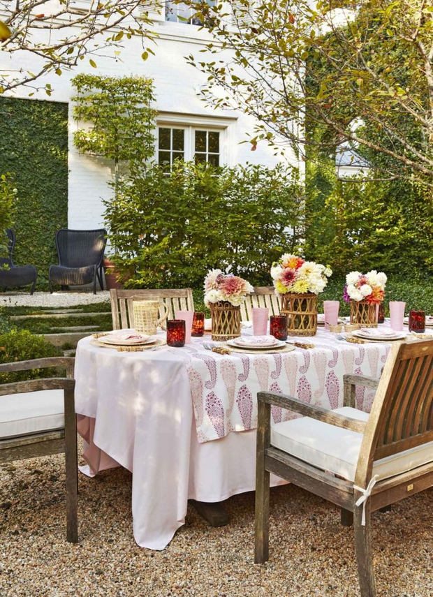 Caroline Gidiere's Alabama Home Veranda garden table setting