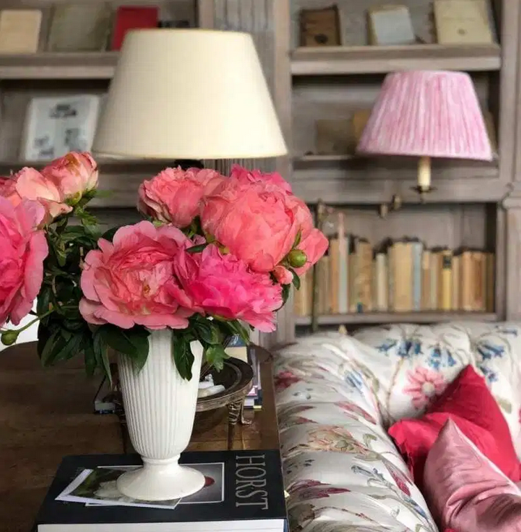 The Wardington Manor, chintz, pink sconce and peonies